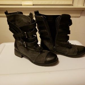 Vintage style boots
